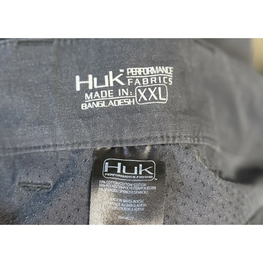 Huk Next Level Performance Fishing Shorts Men's 2XL Black Cargo Utility Stretch